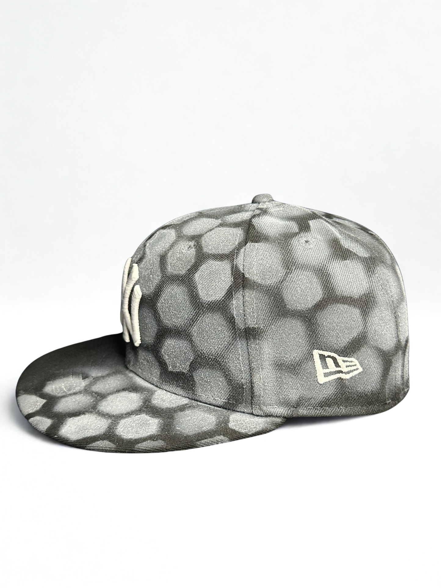 New era 59fifty "B/W LR"
